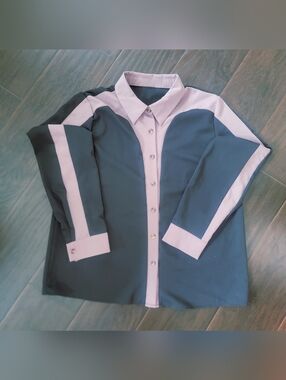 XL Heavy Black and Lavender Western Button-Down Shirt